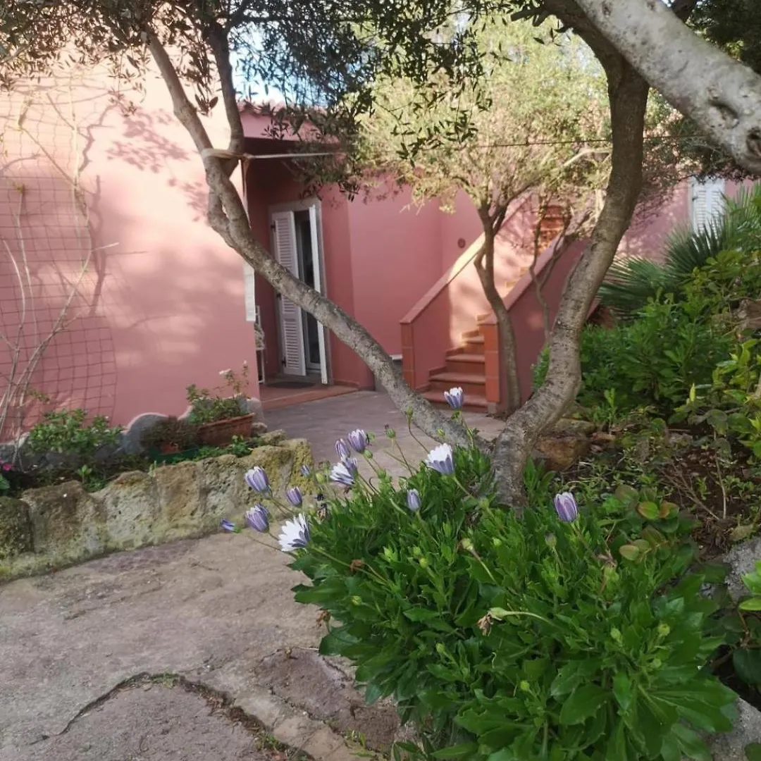 B&B Domus Oriens - Monolocale Indipendente In Villa - No Cucina Portoscuso Πανσιόν